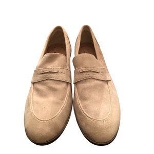 Clarks Womens Beige Suede Loafers Ultimate Comfort Slip-On Shoes Size 8.5